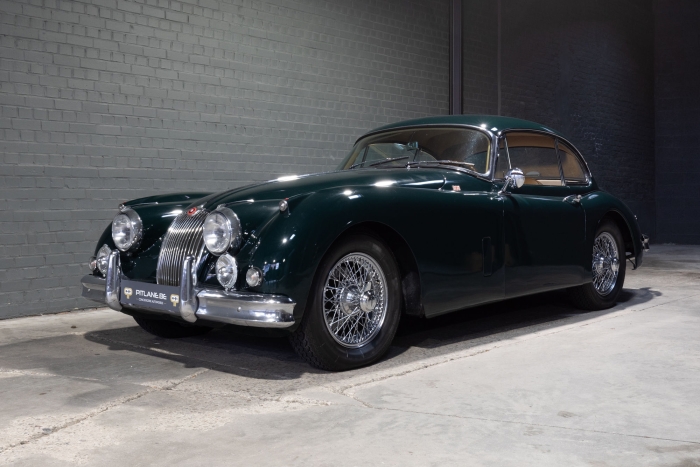 Photo of the car Jaguar XK150 