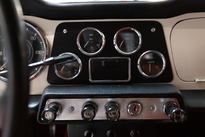 Triumph TR4 